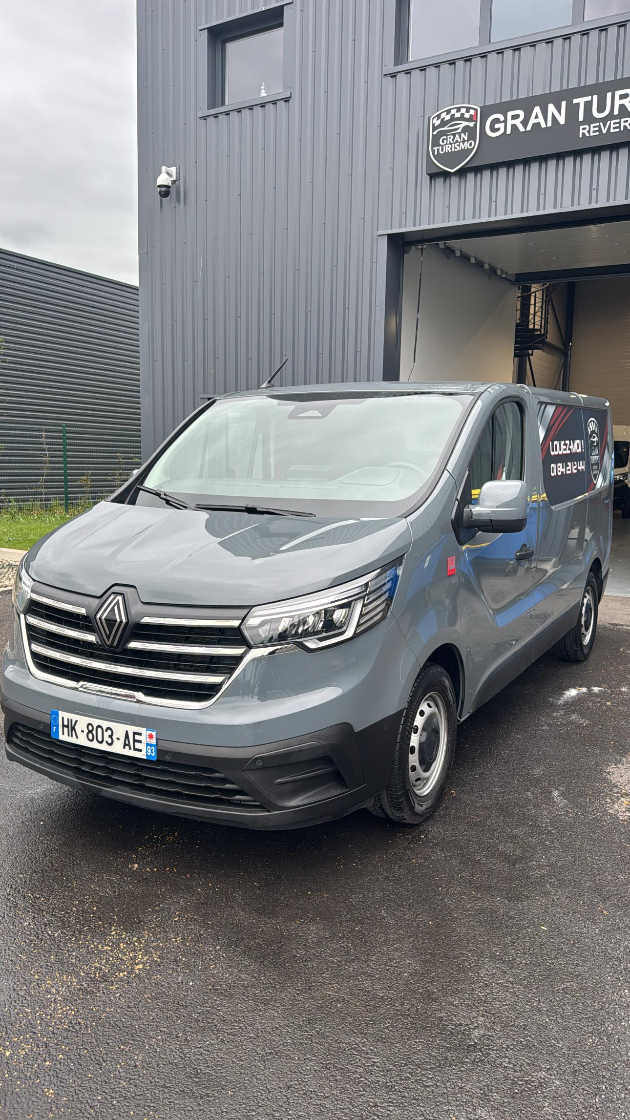 Renault  Trafic