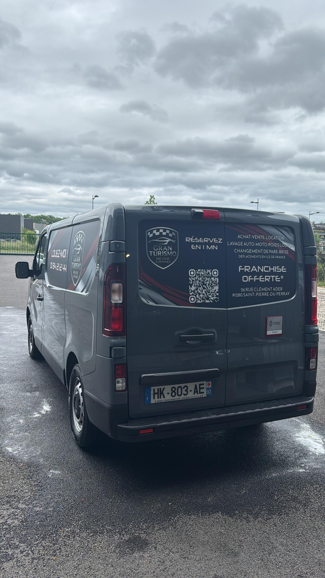 Renault  Trafic